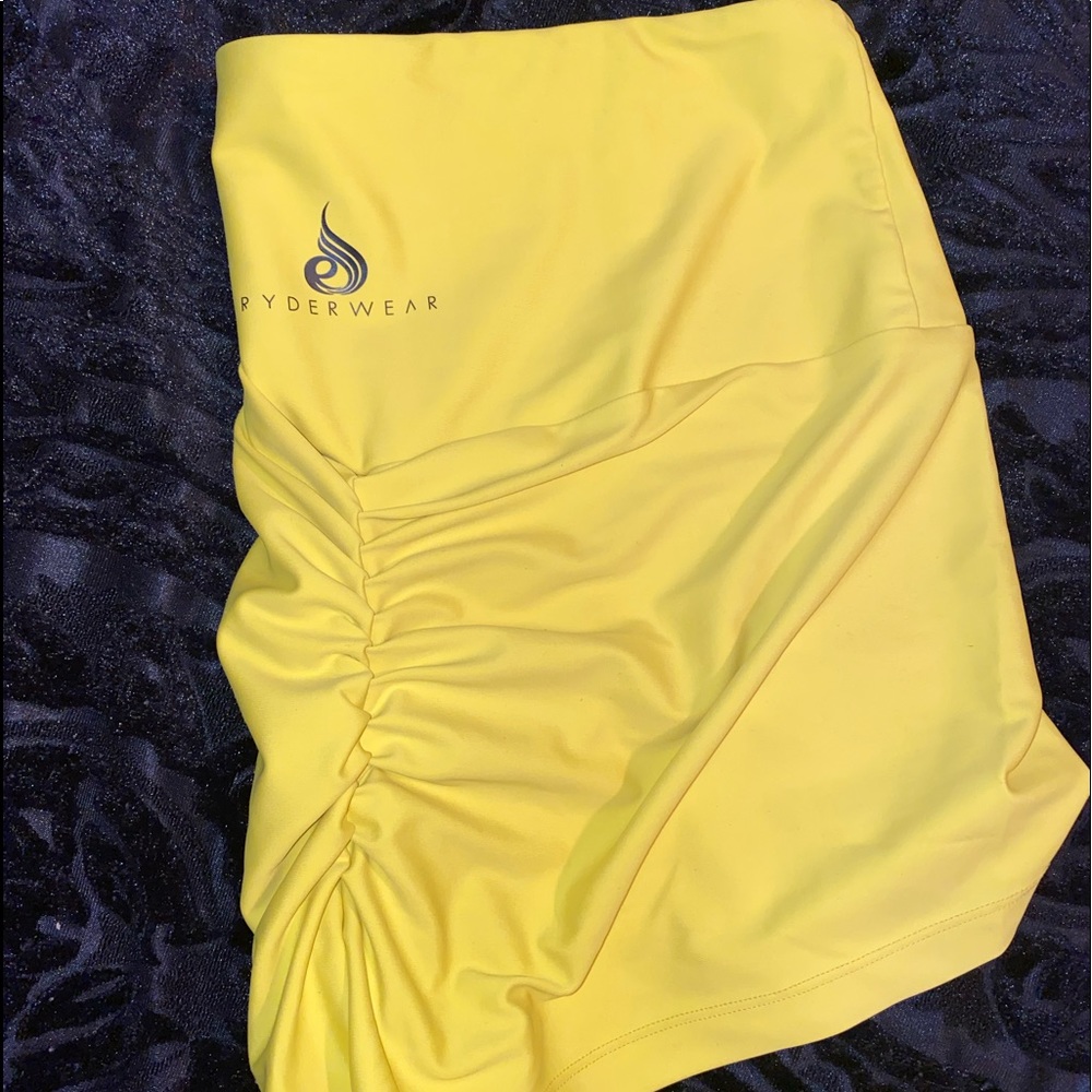Ryderwear scrunch shorts